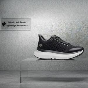 Women's Dream Chaser Rabbits In 'Oreo' Size 10.5